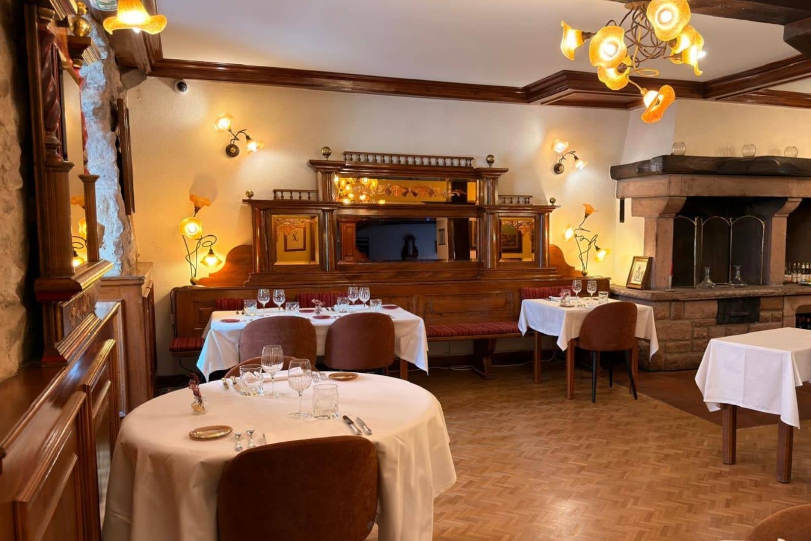 Salle du Sarment d'Or restaurant gastronomique à Riquewihr